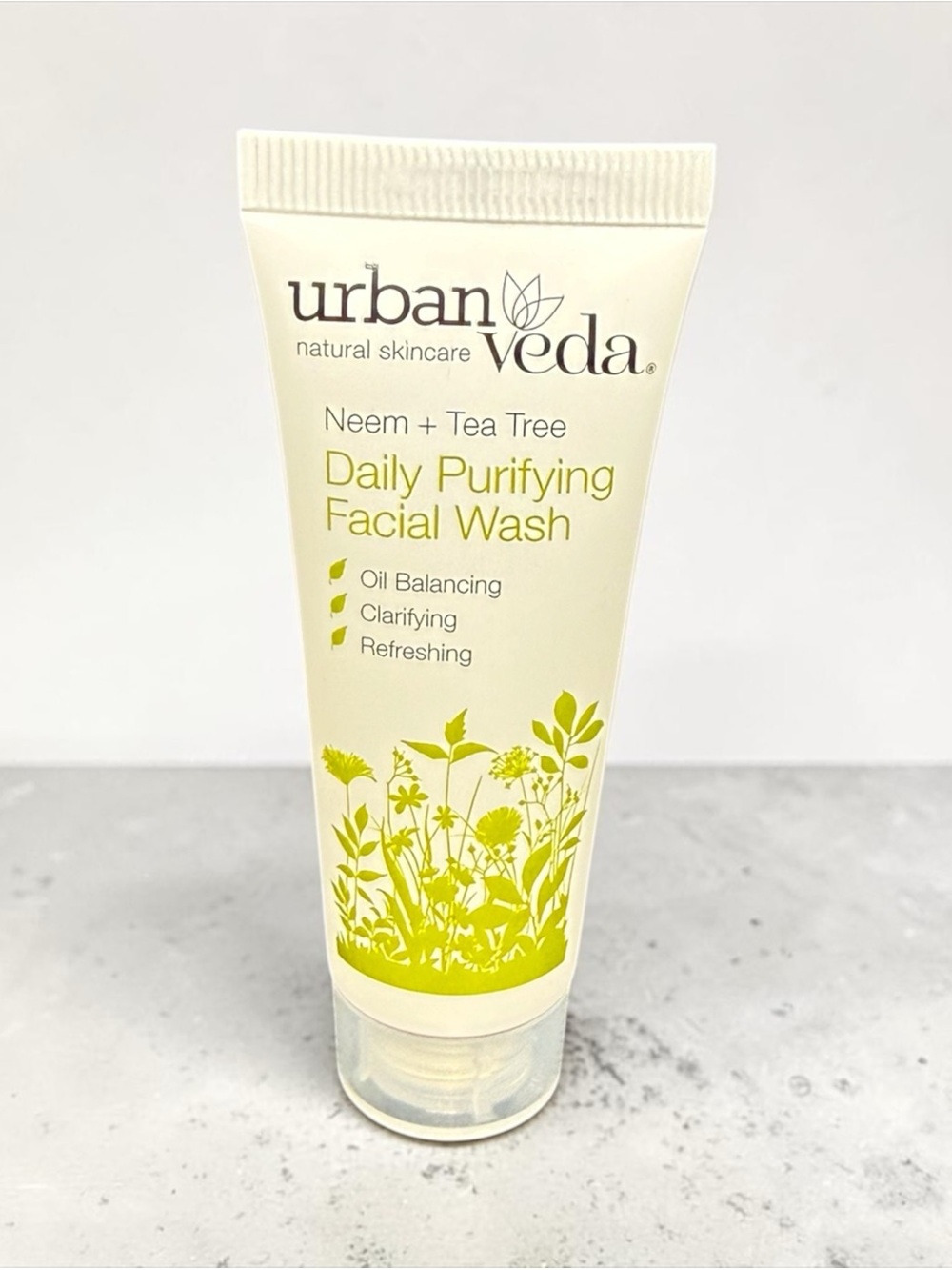 🏷️‼️5/$25🏷️‼️💚URBAN VEDA💚Neem + Tea Tree Daily Purifying Facial Wash/NIP